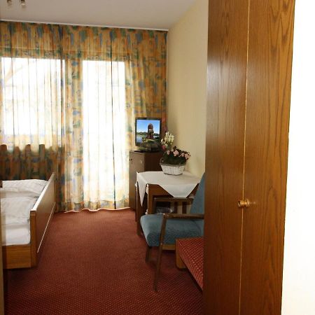 Hotel Baeren Garni Фрайбург Экстерьер фото